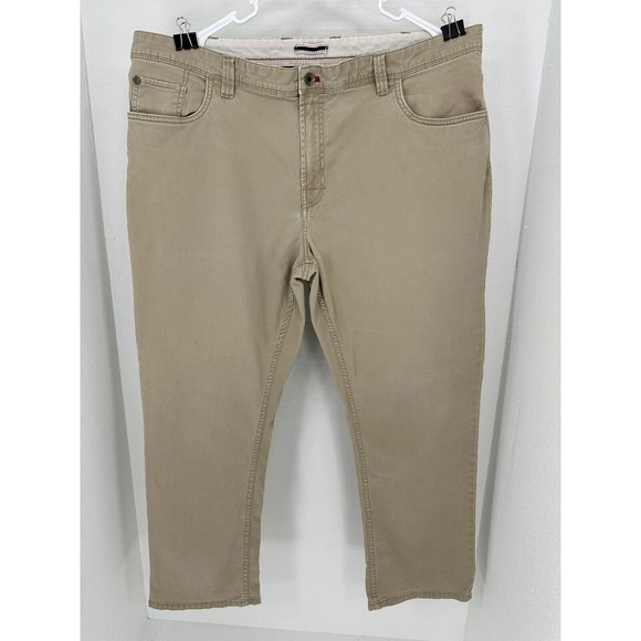 IZOD Relaxed Fit Stretch Denim Brown Jeans 40X30 - Picture 1 of 7